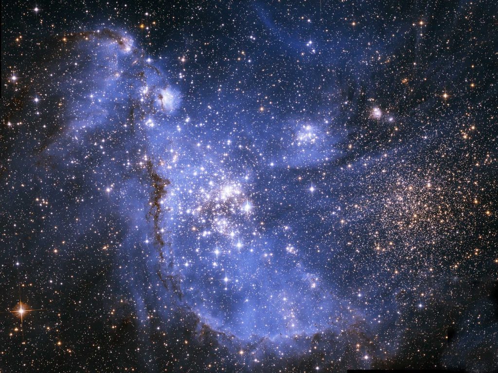 cosmicevanthorizon:  NGC 346, an open cluster in the Small Magellanic Cloud in the