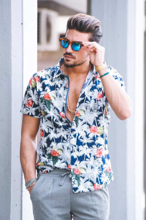 imposingtrends:  Mariano Di Vaio | ImposingTrends | Facebook | Instagram 