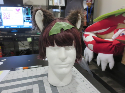 Animal ear Mini TutorialSo for a while RoseSpirit has been using the headband on top with the small 