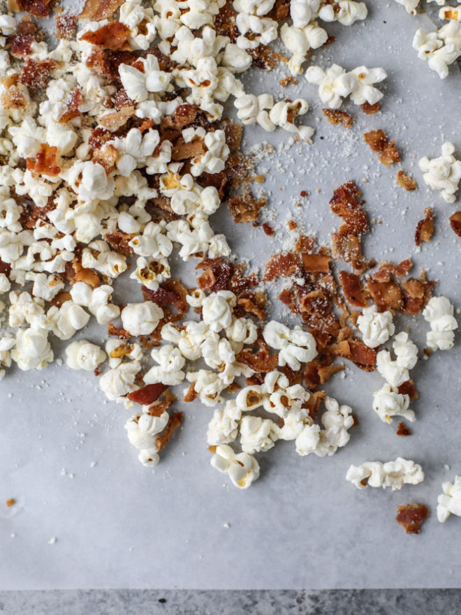 sweetoothgirl:    champagne caramel popcorn and bacon parmesan popcorn!