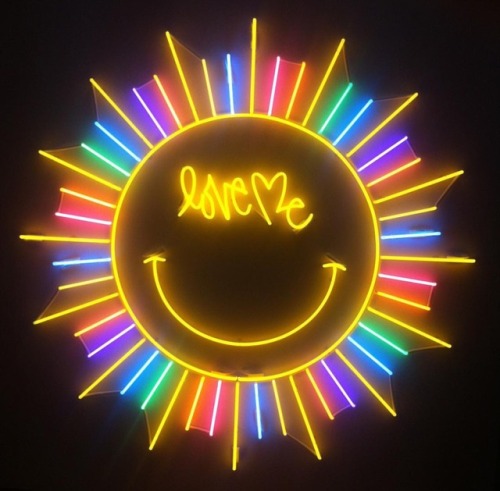 Neon • Glow • Night