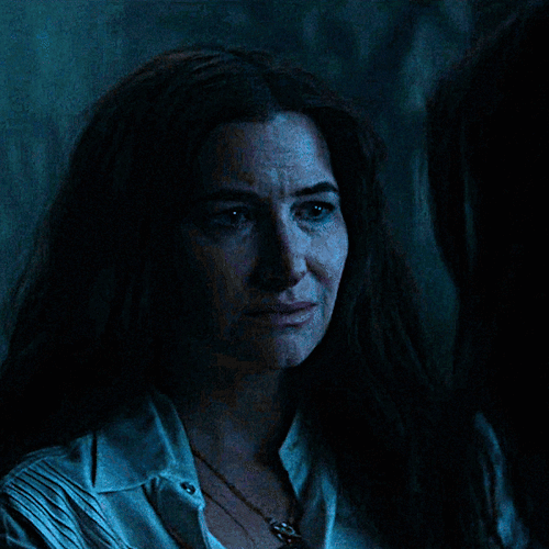 KATHRYN HAHN As AGATHA HARKNESS Agatha All Along (2024) 1.04