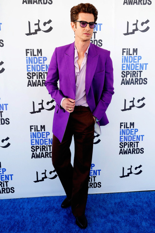 Andrew Garfield Attends The 2022 Film Independent Spirit Awards On March 06, 2022 In Santa Monica, California.