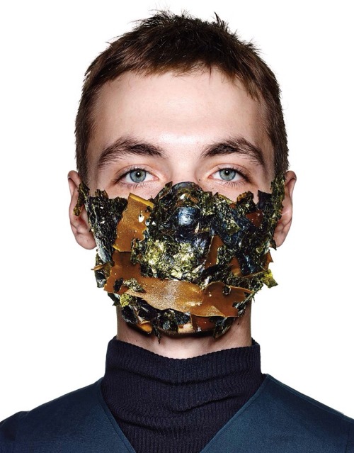 aveoi:  Yuri Pleskun for VMAN