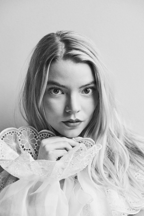 lostpolaroids:ANYA TAYLOR-JOY - photographed adult photos