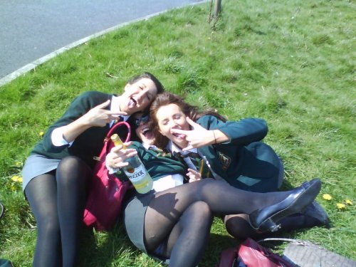Drunk schoolgirls in tights! Cool!