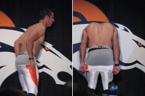 Porn Pics Eric Decker trying on new Denver Broncos