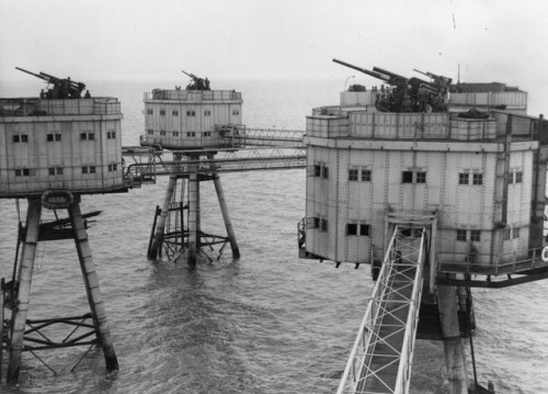 dieselfutures: Maunsell Sea Forts