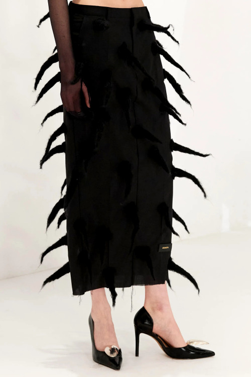 disease:  HODAKOVA FALL 2023 RTW