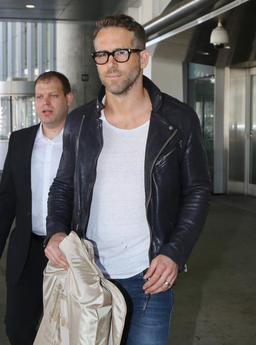 boyzoo:  Ryan Reynolds at Toronto