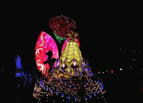 First &amp; last time seeing Paint the Night as Main Street Electrical Parade comes back in 2 weeks!
