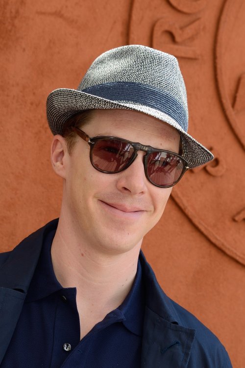 cumberbum:Open in new tab for HQ - Benedict Cumberbatch at Roland Garros in Paris