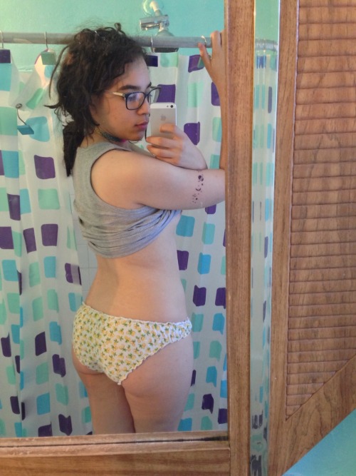 blackphoenix1977:  slut-overload:  another year with lily 2014.  God you’re beautiful