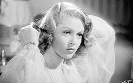 Porn  Lana Turner as Sheila Regan in Ziegfeld photos