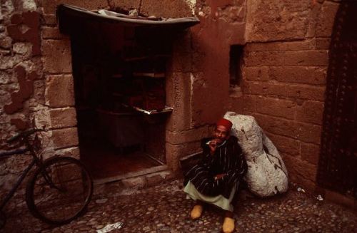 lindazahra:  MOROCCO   Essaouira 1987-1990 Bruno Barbey  