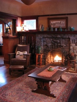 gatsbywise:Beautiful Craftsman style.Gatsbywise - 20th Century Life &amp; Style