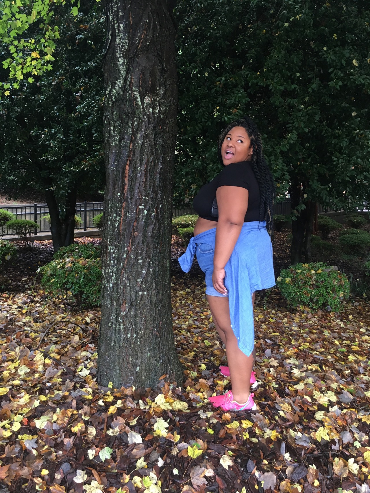 redlipsmwauh:  Being fat and beautiful in Atlanta ✨  Photo creds: @thickthighzmelanin