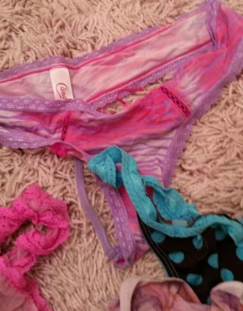 sexycaitlingirl:  i-know-it-is:  Caitlin …  I love all of these