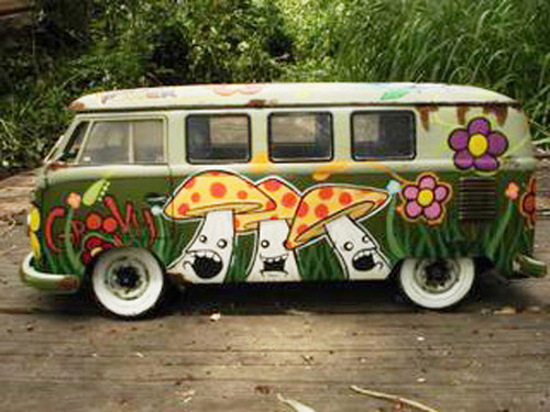 dirtyhippieproductions:  Hippie Bus Love! ☮  ❤ ॐFollow Us On FacebookFollow us on Twitter