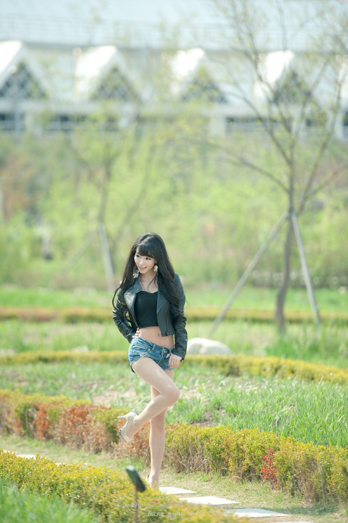 thesuperigirls:  kormodels:Im Soo Yeon kormodels:  Im Soo Yeon  http://wiki.scanlover.com/Im_Soo_Yeon