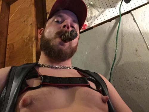 sfcigardad:  Those nips need some work
