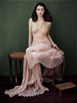 sarahs-delights:  Àstrid Bergès-Frisbey wears a dress and shoes by Valentino Couture.