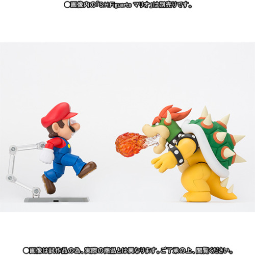 Check out this stuff from NYCC!Figma Link - A Link Between WorldsFiguarts Bowser (lookin’ kinda tiny