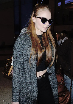 XXX Sophie Turner arrives at Los Angeles International photo