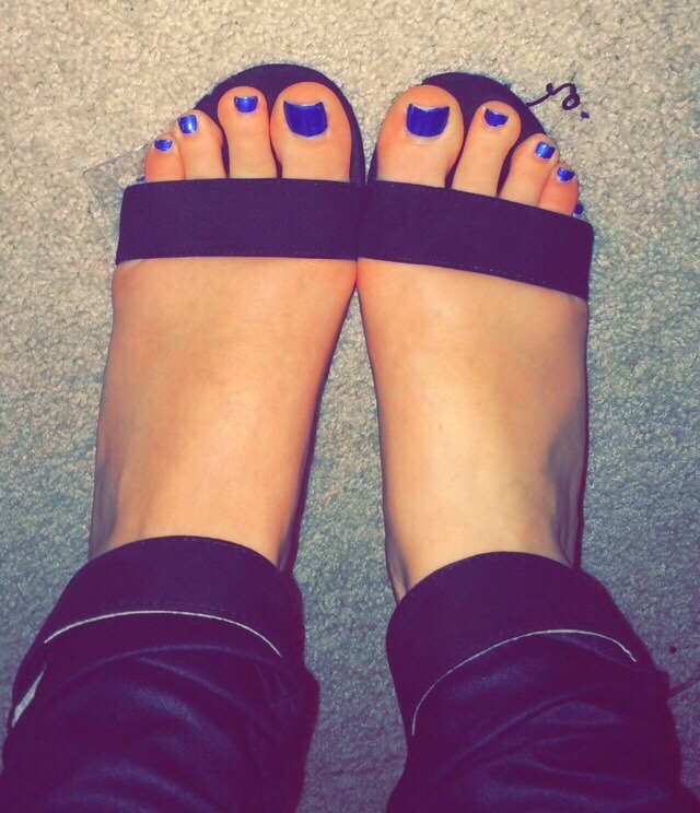 laylareedfeet:  No filter 💙💙