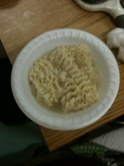 kaysarahh:  narcimallows:  i made ramen noodles