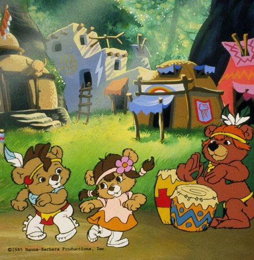 “Paw Paws” was an American Indian-themed bear cartoon from Hanna Barbera that ran from 1985-1986, wi