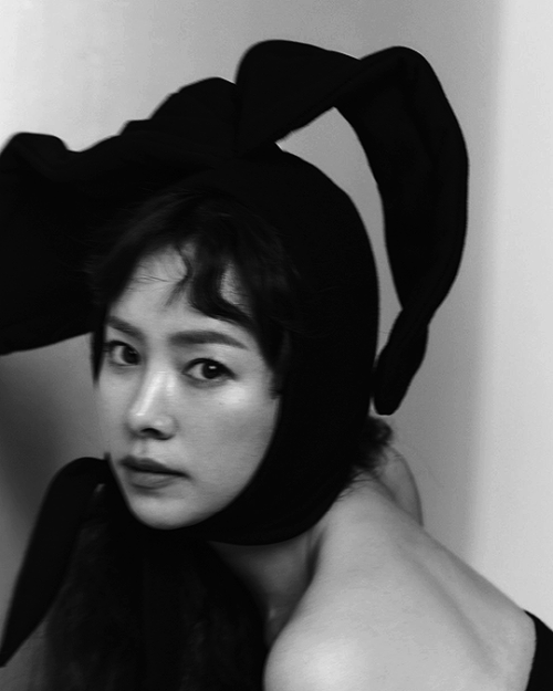 Han Ji MinPh. by Kim Hee June for Allure Korea (June 2022)