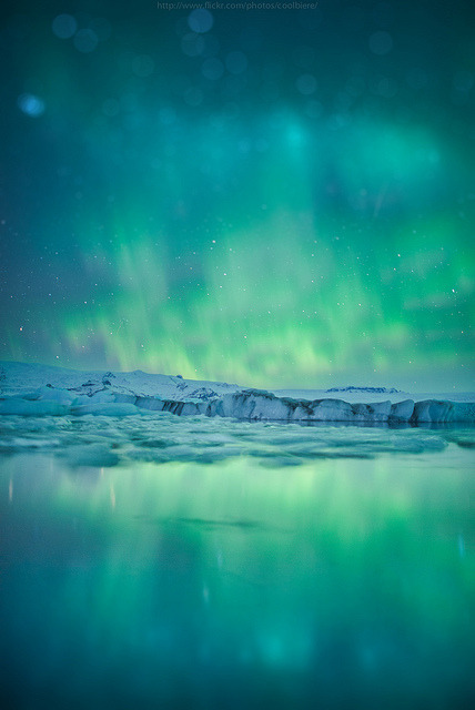 lifeisverybeautiful:Emerald flame by CoolbieRe on Flickr.