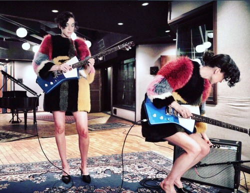 imrossangeles: St. Vincent in the studio by me. Twin Reverb