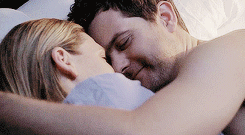 claudiablacks:elialys requested: peter and olivia being ridiculously cute and stupidly in love