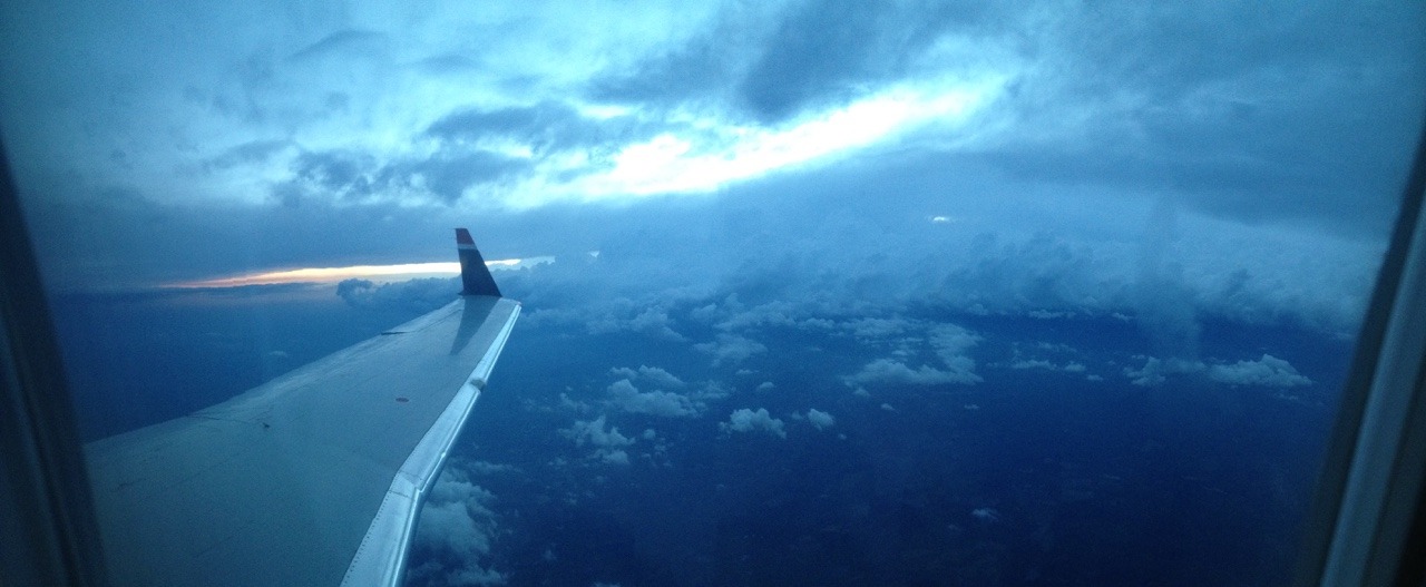 lilskeletonprince:  the other side of the clouds.