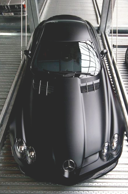 kardassianpussy:  Mercedes-Benz SLR 722 Edition