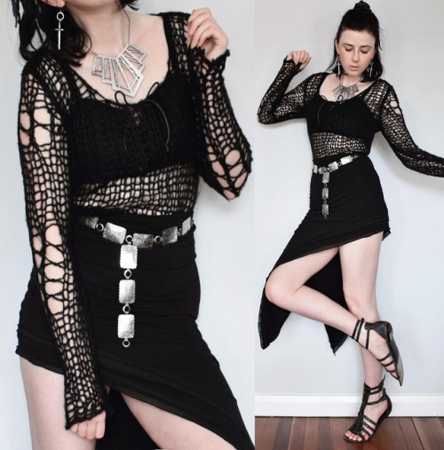  Dark Amazon Earrings from Lunar Tribe Jewellery, crop top and top from Punk Rave, skirt from Psylo 