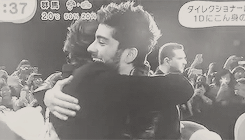  harry and zayn in tokyo ♡ 