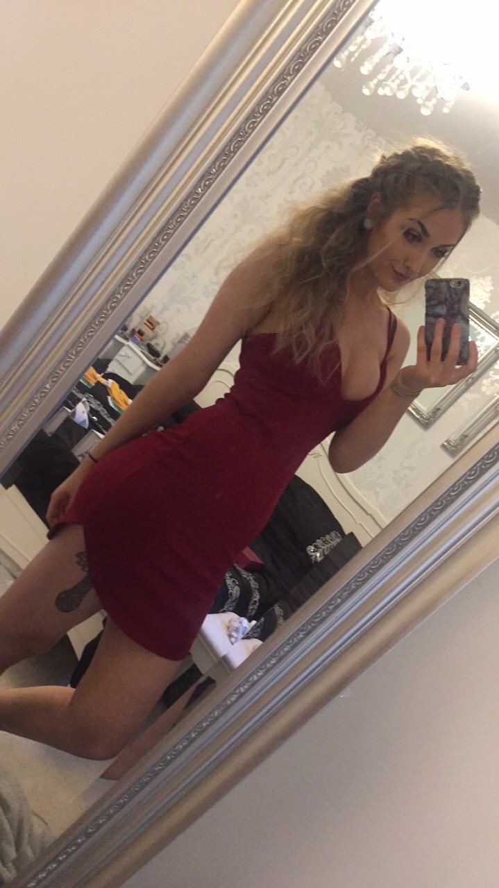 butterflydown:  high heels and a red dress kinda remind me of that song we all used