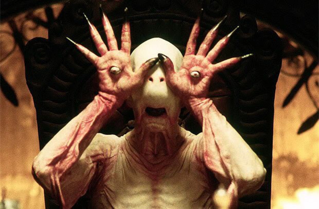 dietzmiles:  Benedict Cumberbatch bears a strong family resemblance to these creatures
