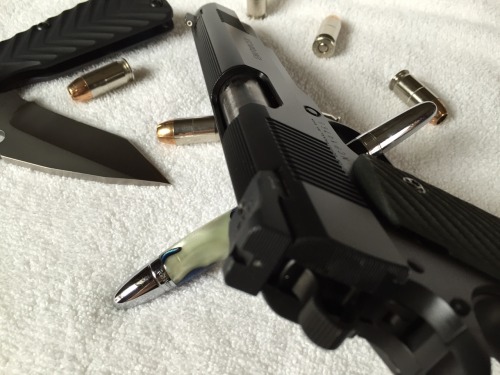 gunsknivesgear: Nighthawk Custom Enforcer, .45acp, Dewyer Custom frame lock. Thank you blackraptor f