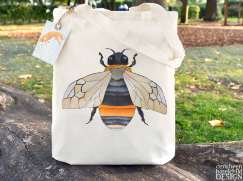 Bumble Bee Tote Bag // ceridwenDESIGN