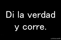 everybody-lies-and:  no-pares-hasta-alcanzarlo:  nothing-worth:   corre muy rápido…   Estaria…  ¡Pero no corras en circulo idiota, derecho derecho!