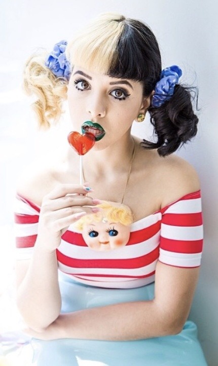 melaniemartinezcrybaby1995:🍭🍭🍭