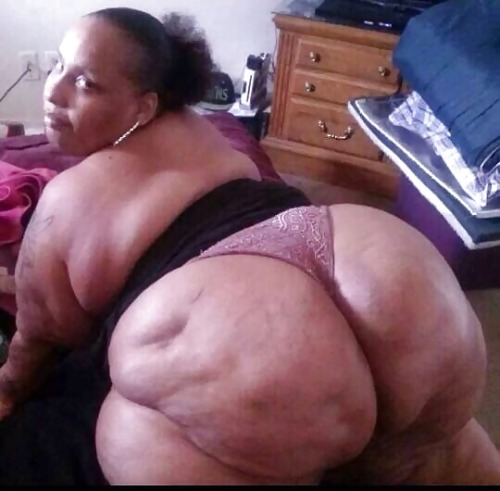bigpapitaz: #BackShots