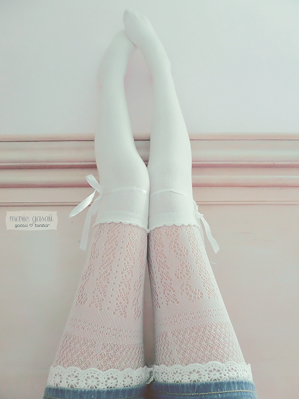 gasaii:  Over-the-knee socks [discount code: strawberry]  Read the product review