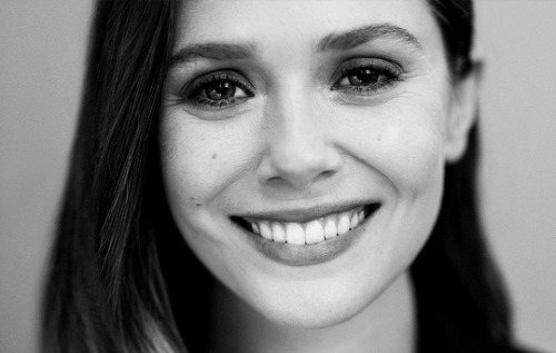 amylouadam:  Elizabeth Olsen for Getty Images x E! photographed by Gareth Cattermole.