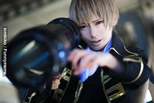 hy-girl-l:  Cosplays Gintama Realistas 