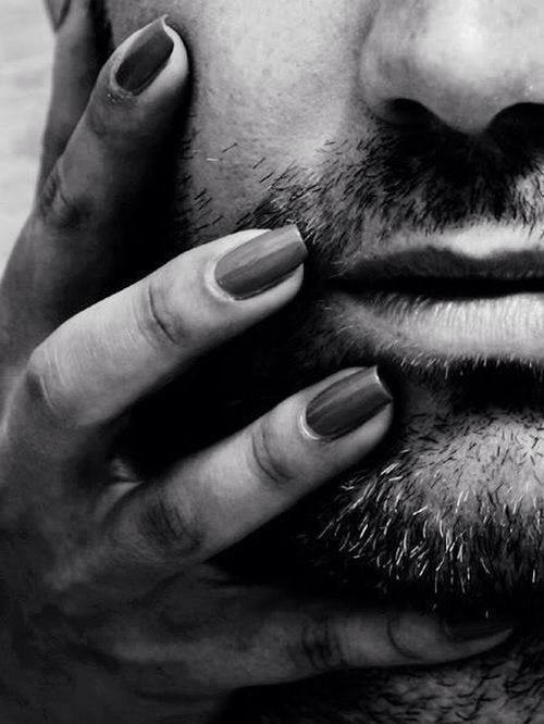 Prends possession !!! Il n’attend que ça !!!💂🏻‍♀️👠💂🏻‍♀️👠💂🏻‍♀️👠💂🏻‍♀️👠💂🏻‍♀️👠💂🏻‍♀️👠👍